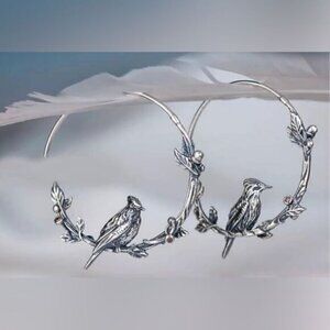 Silver bird hoop earrings N280